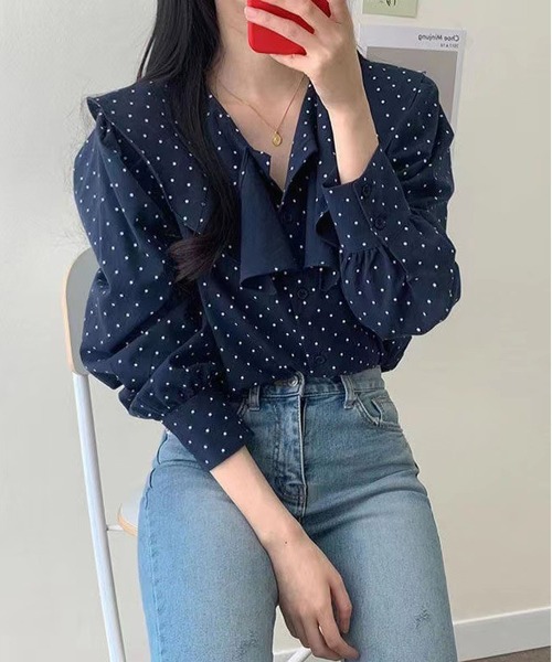 MAISON DE THERESE(メゾン ド テレーズ)の「ドット長袖シャツ(シャツ/ブラウス・レディース・ネイビー/ライトベージュ・M/L)」の5枚目の写真