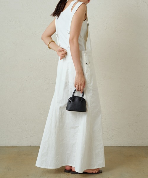 LOUNGEDRESS（ラウンジドレス）の「ジャンパースカート（サロペット/オーバーオール・レディース・オフホワイト/ベージュ・FREE）」の4枚目の写真