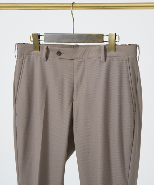 DESIGNWORKS(デザインワークス)の「【セットアップ対応】24S/S メッシュパンツ(スラックス・メンズ・ダークネイビー/グレイッシュベージュ・44/46/48/50/52)」の4枚目の写真
