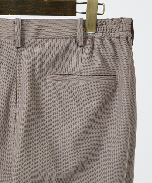 DESIGNWORKS(デザインワークス)の「【セットアップ対応】24S/S メッシュパンツ(スラックス・メンズ・ダークネイビー/グレイッシュベージュ・44/46/48/50/52)」の10枚目の写真