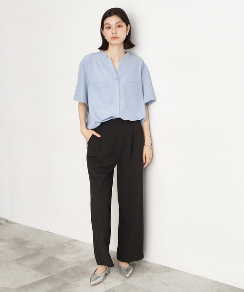 THE SHOP TK （ザ ショップ ティーケー ）の「◆【魅せる体型カバー服】Wポケット6分袖シャツ/洗える（シャツ/ブラウス・レディース・ライトグレー/オフホワイト/カーキ/ネイビー/サックスブルー/スミクロ/ベージュ・13/12）」の9枚目の写真