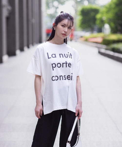 HusHusH（ハッシュアッシュ）の「【 UVカット 吸水速乾 】 HusHusH ハッシュアッシュ ビッグロゴTシャツ（Tシャツ/カットソー・レディース・ナチュラル/ホワイト/ブラック・M/L）」の6枚目の写真