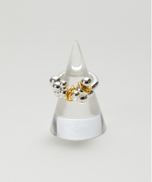 LAPUIS(ラピュイ)の「LAPUIS(ラピュイ)Coil Grain ring(リング・レディース・ゴールド/マルチ・11号/13号)」の4枚目の写真