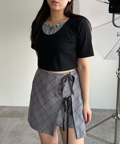 apres jour mignon（アプレジュールミニョン）の「丈アソートヘンリー半袖トップス【ZOZOTOWN限定アイテム】（Tシャツ/カットソー・レディース・ブルー/ナチュラル/杢グレー/ブラック系その他/レッド系その他/レッド/アイボリー/ブラック系その他2/グレー系その他/ブラック・フリー/X-LARGE）」の5枚目の写真