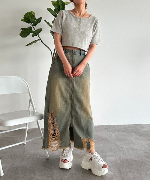 apres jour mignon（アプレジュールミニョン）の「丈アソートヘンリー半袖トップス【ZOZOTOWN限定アイテム】（Tシャツ/カットソー・レディース・ブルー/ナチュラル/杢グレー/ブラック系その他/レッド系その他/レッド/アイボリー/ブラック系その他2/グレー系その他/ブラック・フリー/X-LARGE）」の14枚目の写真