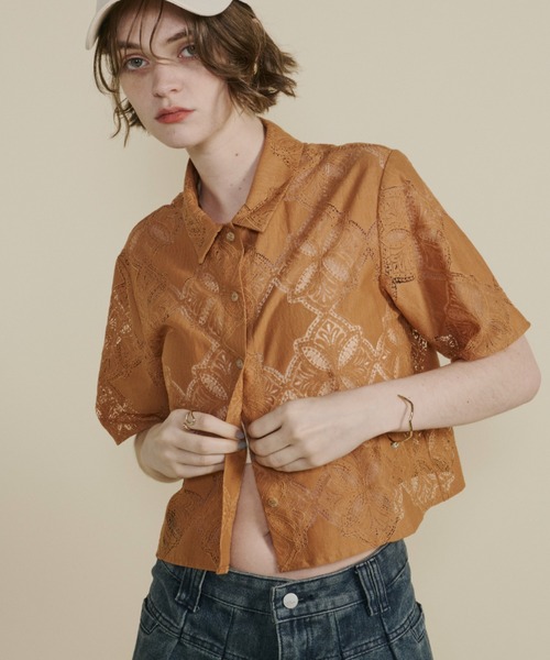 Unitage（ユニテージ）の「ハーフスリーブレースシャツ（シャツ/ブラウス・レディース・ホワイト/ブラック/オレンジ・FREE）」の19枚目の写真