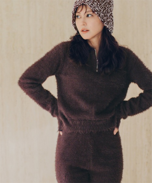 miette(ミエット)の「ポケット付きシャギーニット(ニット/セーター・レディース・ベージュ系その他/ピンク/ネイビー/ブラウン/ブルー/オフホワイト・FREE)」の3枚目の写真