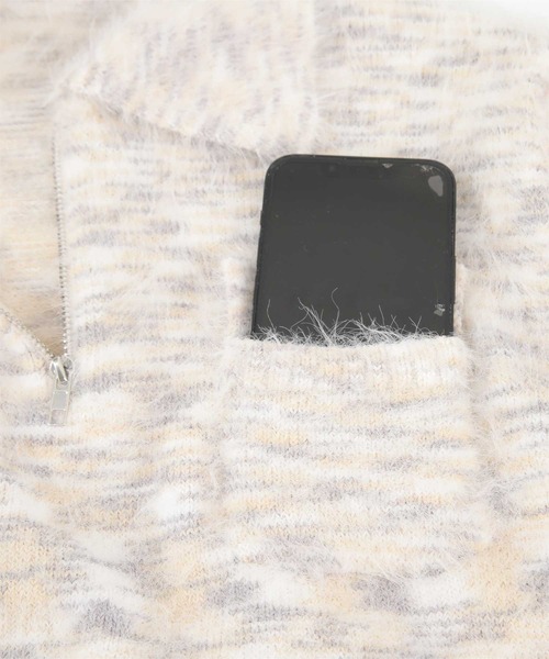 miette(ミエット)の「ポケット付きシャギーニット(ニット/セーター・レディース・ベージュ系その他/ピンク/ネイビー/ブラウン/ブルー/オフホワイト・FREE)」の9枚目の写真