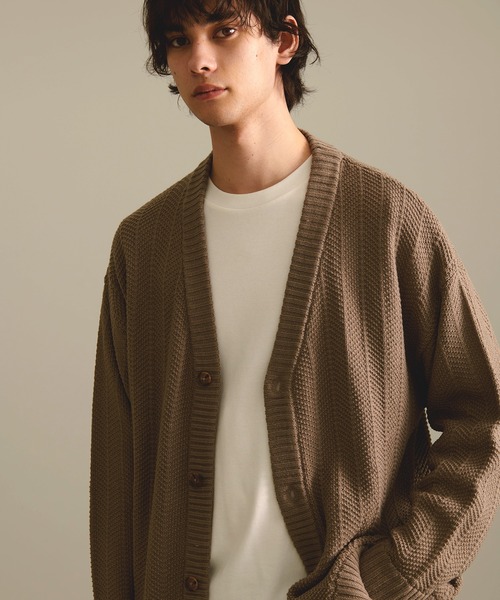 Revo.（レボ）の「Revo. ジオメストライプ ルーズカーディガン（カーディガン/ボレロ・メンズ・グレー/ブラック/カーキ/マスタード/ブルー・2/1）」の2枚目の写真