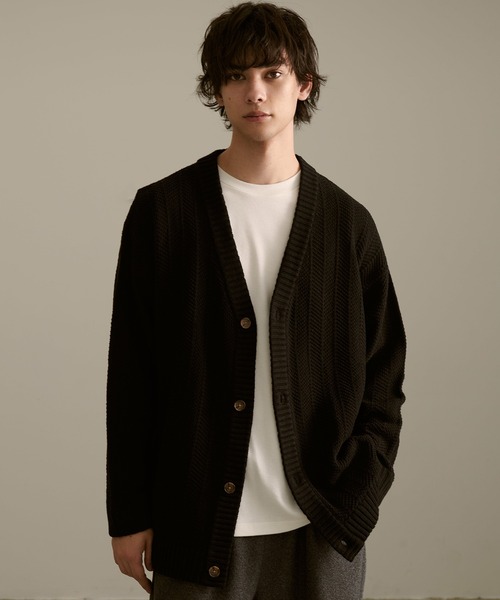 Revo.（レボ）の「Revo. ジオメストライプ ルーズカーディガン（カーディガン/ボレロ・メンズ・グレー/ブラック/カーキ/マスタード/ブルー・2/1）」の14枚目の写真