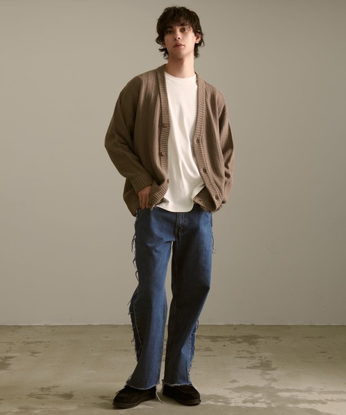 Revo.（レボ）の「Revo. ジオメストライプ ルーズカーディガン（カーディガン/ボレロ・メンズ・グレー/ブラック/カーキ/マスタード/ブルー・2/1）」の20枚目の写真