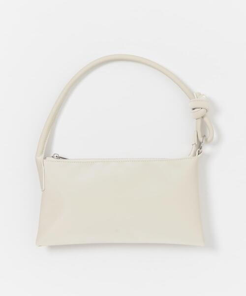 KBF（ケイビーエフ）の「ハンドルデザインショルダーBAG（ショルダーバッグ・レディース・アイボリー/ベージュ/ライトブルー・ONE）」の10枚目の写真