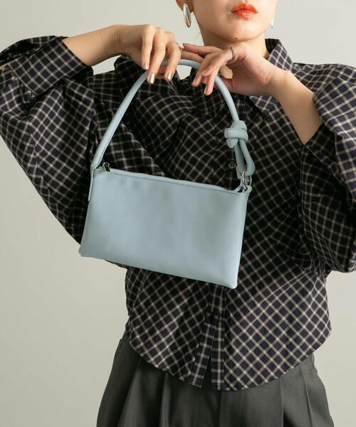 KBF（ケイビーエフ）の「ハンドルデザインショルダーBAG（ショルダーバッグ・レディース・アイボリー/ベージュ/ライトブルー・ONE）」の12枚目の写真