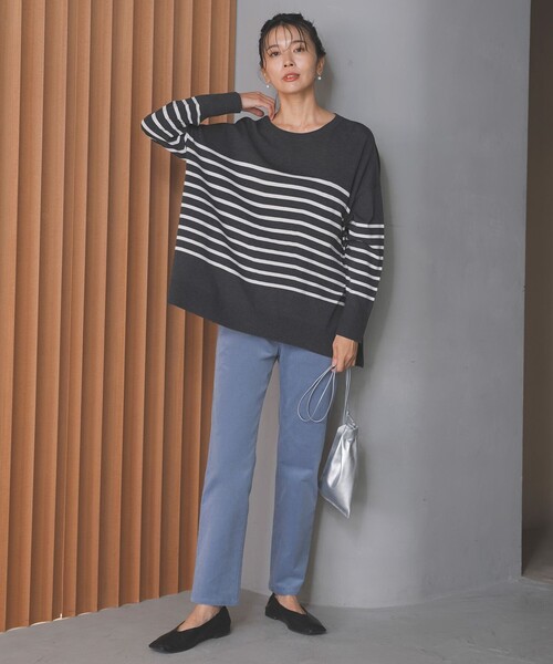 UNFILO(アンフィーロ)の「マイビューティニット クルーネック(ニット/セーター・レディース・ネイビー系/ライトグレー系/オレンジ系/ブラック系1/グレー系1/黄土色系/ブラック系・SMALL/MEDIUM/LARGE)」の10枚目の写真