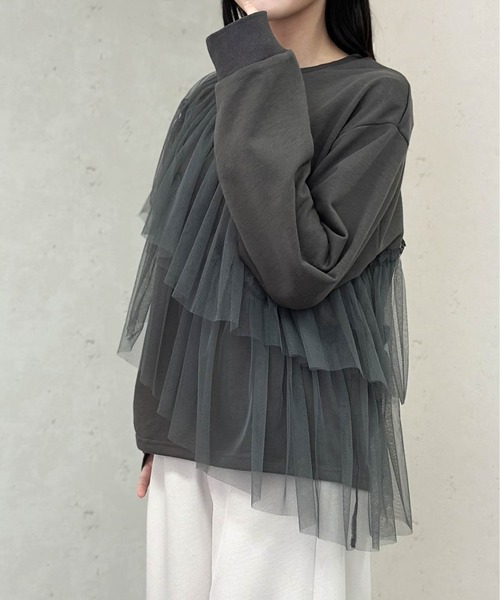 Per sist ence(パーシエンス)の「裏毛×チュールフリルプルオーバー(スウェット・レディース・オートミール/ブラック/チャコールグレー・FREE)」の1枚目の写真
