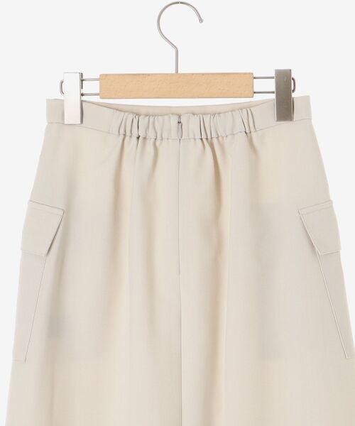 le.coeur blanc（ルクールブラン）の「ドライストレッチカーゴスカート（スカート・レディース・ブラック系その他/ブラック/アイボリー・36/38）」の22枚目の写真