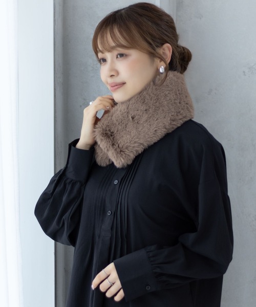 HusHusH（ハッシュアッシュ）の「HusHusH ファーマフラー（マフラー・レディース・グレー/ダークグレー/ベージュ・フリー）」の7枚目の写真