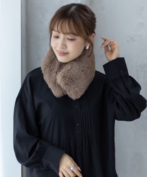 HusHusH（ハッシュアッシュ）の「HusHusH ファーマフラー（マフラー・レディース・グレー/ダークグレー/ベージュ・フリー）」の8枚目の写真