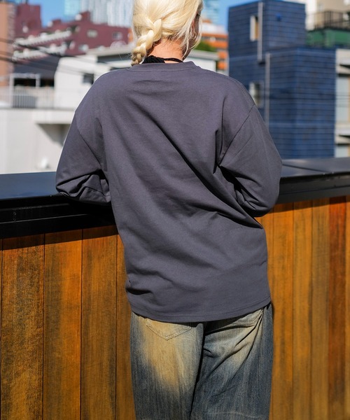 UNIIT（ユニット）の「【GREMLINS/グレムリン】オリジナルデザインロンT ギズモ　ドロップショルダー ビッグシルエット　ユニセックス（Tシャツ/カットソー・メンズ・ブルー系その他/グレー系その他2/ホワイト系その他/ベージュ系その他2/グレー系その他・MEDIUM/SMALL/X-LARGE/LARGE）」の15枚目の写真