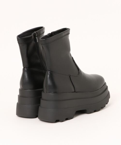 Shoes in Closet（シューズインクローゼット）の「厚底 トリプルソール ストレッチ フィット ショートブーツ 2896（ブーツ・レディース・ブラック/ダークブラウン・LL/L/M/S）」の3枚目の写真