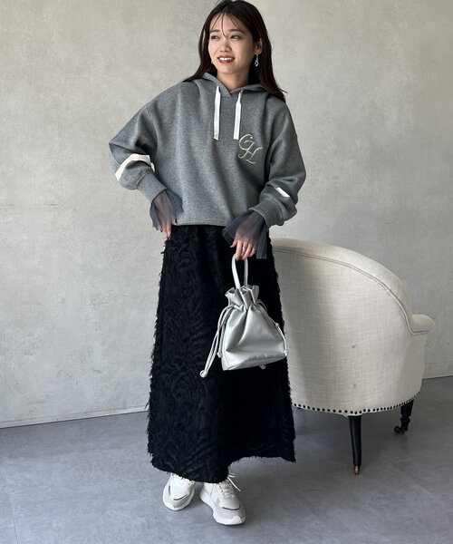 Chez toi(シェトワ)の「袖チュールカットプルオーバー(Tシャツ/カットソー・レディース・オフホワイト/チャコールグレー/ブラック・FREE)」の13枚目の写真