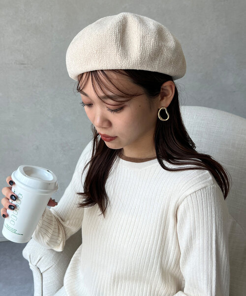 Chez toi（シェトワ）の「モールヤーンベレー帽（ハンチング/ベレー帽・レディース・ブラック/ベージュ/アイボリー・FREE）」の5枚目の写真