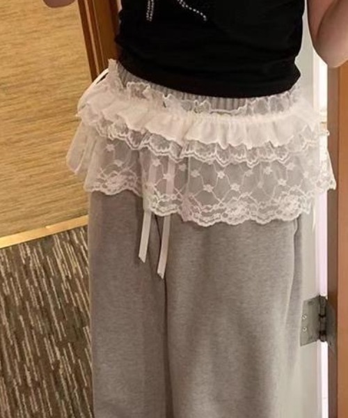 Achic（アシック）の「レースリボンレイヤードシアースカート（ベルト・レディース・ブラック/ホワイト・M）」の8枚目の写真
