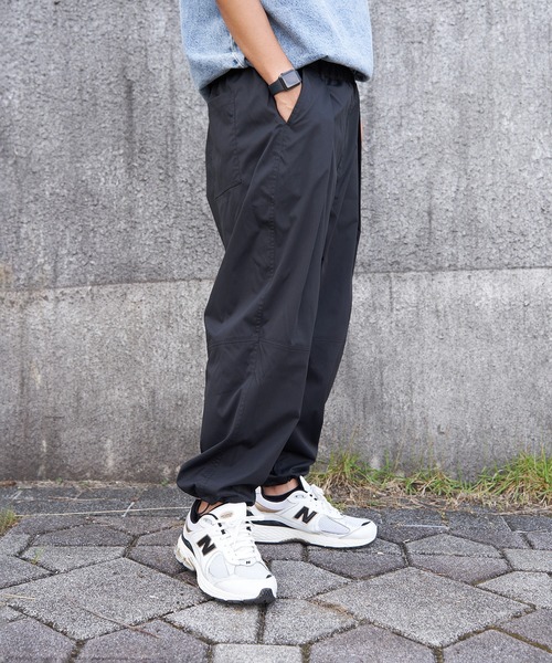 VENCEEXCHANGE(ヴァンスエクスチェンジ)の「ナチュラルストレッチバルーンパンツ(その他パンツ・メンズ・ブラック/ダークグリーン/ブラウン/グレー/オフホワイト・LL/M/L)」の2枚目の写真