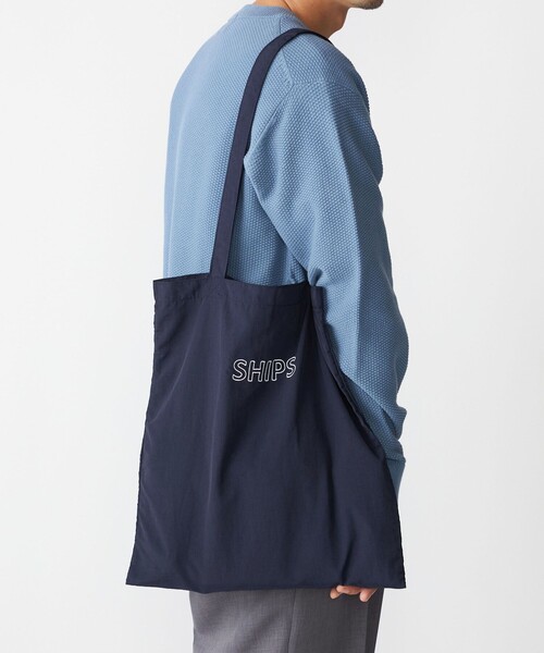 SHIPS(シップス)の「【WEB限定】SHIPS: パッカブル ナイロン SHIPSロゴ エンブロイダリー トート バッグ(トートバッグ・メンズ・ベージュ/イエロー/ネイビー/ラベンダー/グリーン/ブラック/ワイン/ブルー・ONE SIZE)」の21枚目の写真