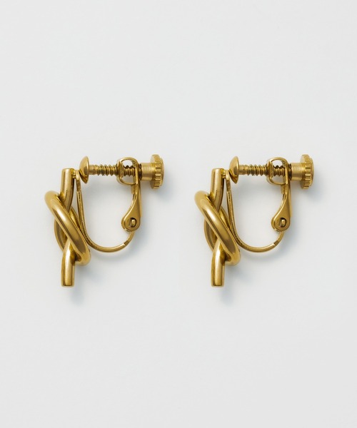 ciite' surgical stainless（シーテサージカルステンレス）の「【 金属アレルギー対応 】 ノット イヤリング サージカルステンレス   (両耳用)（イヤリング・レディース・シルバー/ゴールド・FREE）」の10枚目の写真