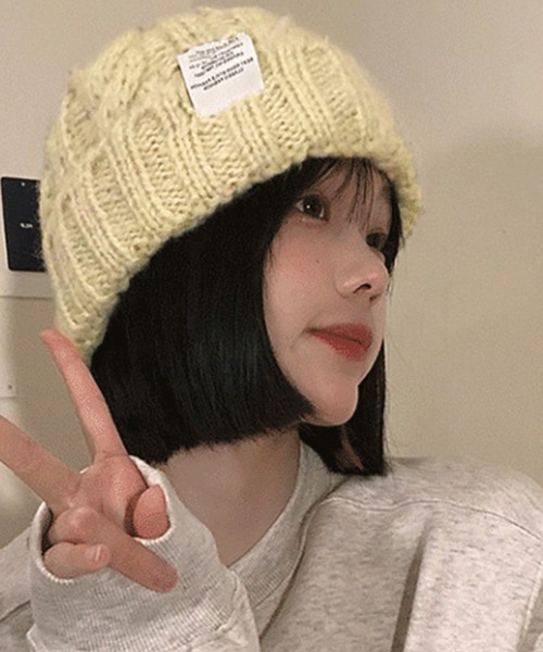 DAY CLOSET(デイ クローゼット)の「レディース ワンポイントタグリブニットワッチキャップ(ニットキャップ/ビーニー・レディース・グレー/クリーム/ブルー/レッド/ブラック・ONE SIZE)」の6枚目の写真