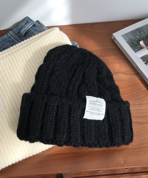 DAY CLOSET(デイ クローゼット)の「レディース ワンポイントタグリブニットワッチキャップ(ニットキャップ/ビーニー・レディース・グレー/クリーム/ブルー/レッド/ブラック・ONE SIZE)」の9枚目の写真