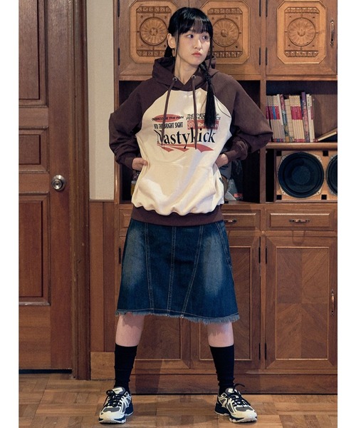 NASTY KICK(ナスティーキック)の「【UNISEX】NASTYKICK/Liberationフーディー(スウェット・メンズ・ライトグレー/アイボリー・LARGE/MEDIUM)」の3枚目の写真