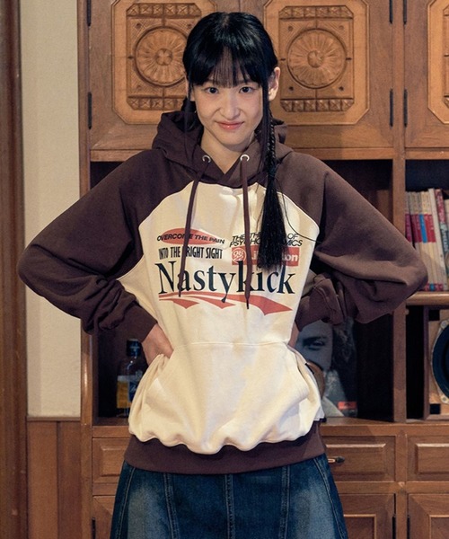 NASTY KICK(ナスティーキック)の「【UNISEX】NASTYKICK/Liberationフーディー(スウェット・メンズ・ライトグレー/アイボリー・LARGE/MEDIUM)」の5枚目の写真