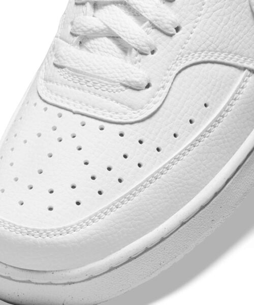NIKE(ナイキ)の「ナイキ コート ビジョン LOW ネクスト ネイチャー ウィメンズシューズ / Nike Court Vision Low Next Nature Women's Shoes DH3158-100 White(スニーカー・レディース・ホワイト・22/22.5/23/23.5/24/24.5/25/25.5/26/26.5/27/27.5/28/28.5/29)」の4枚目の写真