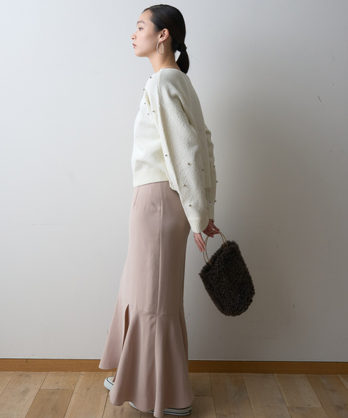 EMMA　ROUGE VIF（エマルージュヴィフ）の「【一部店舗限定】ビジューニットプルオーバー（ニット/セーター・レディース・チャコールグレー/アイボリー・フリー）」の15枚目の写真