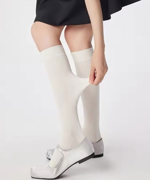 ammy.（エイミードット）の「【 ammy. / エイミードット 】 リブ ロングソックス（ソックス/靴下・レディース・ホワイト/レッド/ブラック/グレー/ダークブラウン・FREE）」の7枚目の写真