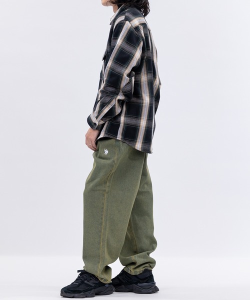 U.S. POLO ASSN.（ユーエスポロアッスン）の「【3】〔U.S.POLO ASSN.〕ワンタック ロゴ刺繍 デニム/ツイル ワイドパンツ（デニムパンツ・メンズ・ブルー/ブラック/サックスブルー/スミクロ/ベージュ/ワンウォッシュ/カーキ/オリーブ・MEDIUM/LARGE/X-LARGE）」の13枚目の写真