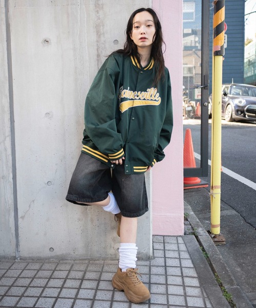 WEGO(ウィゴー)の「WEGO/ワッペンロゴスタジャン(スタジャン・メンズ・ダークグリーン/ブラック・LARGE/MEDIUM)」の5枚目の写真