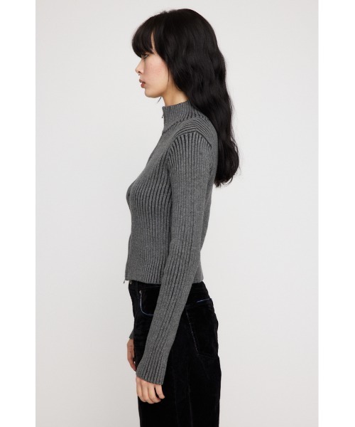 LAGUA GEM(ラグアジェム)の「STUDS ZIP KNIT トップス(ニット/セーター・レディース・ベージュ/グレー/カーキ・FREE)」の15枚目の写真