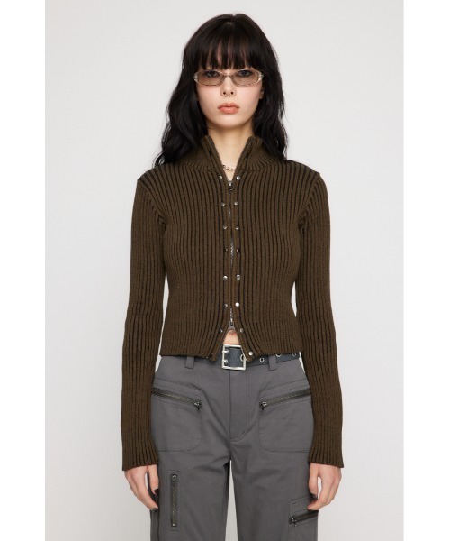 LAGUA GEM(ラグアジェム)の「STUDS ZIP KNIT トップス(ニット/セーター・レディース・ベージュ/グレー/カーキ・FREE)」の6枚目の写真