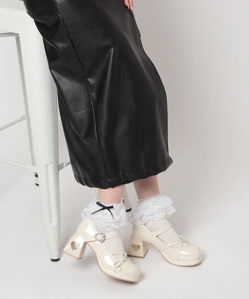 cs T&P（シーエスティーアンドピー）の「厚底ハートヒールストラップパンプス（パンプス・レディース・ブルー系1/アイボリー系1/グレー系1/ブラック系1/レッド系3・S/M/L/LL）」の14枚目の写真