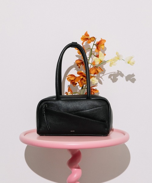 ば*び様 BEAURE ヴュレ♡再入荷！カウレザー スラントポケット ボストン BEAURE ヴュレ カウレザー スラントポケット ボストン（ボストン