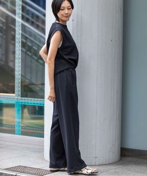 Munich(ミューニック)の「ブークレーダンボールイージーパンツ(その他パンツ・レディース・ブラック/グレイッシュブルー/ダークグレー・XS/S/M)」の17枚目の写真