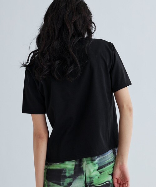 GALLEST（ギャレスト）の「クロップド丈ロゴTシャツ（Tシャツ/カットソー・レディース・ブラウン系その他/グリーン系/ホワイト/ブラック・38）」の21枚目の写真