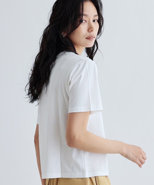 GALLEST（ギャレスト）の「クロップド丈ロゴTシャツ（Tシャツ/カットソー・レディース・ブラウン系その他/グリーン系/ホワイト/ブラック・38）」の7枚目の写真