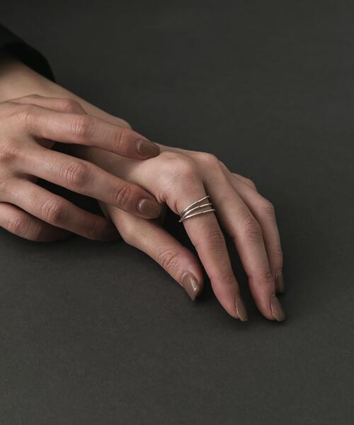 SMELLY（スメリー）の「SMELLY so’　narrow line ring（リング・レディース・シルバー・13）」の6枚目の写真