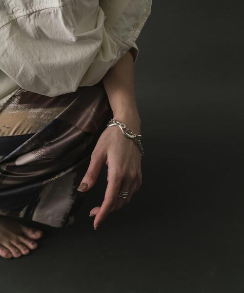 SMELLY（スメリー）の「SMELLY so’　narrow line ring（リング・レディース・シルバー・13）」の11枚目の写真