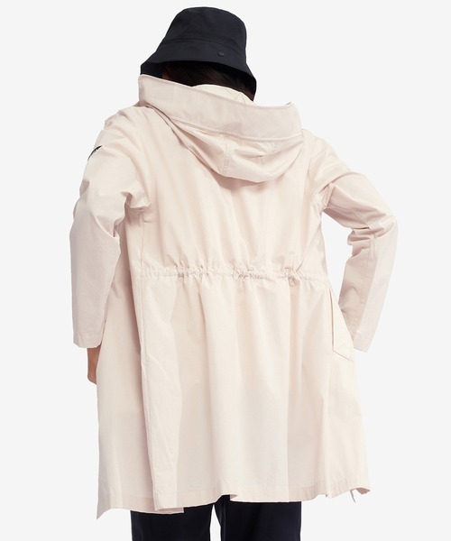 AIGLE（エーグル）の「UVカット オーガニックコットンロング丈 フーデッドジャケット（モッズコート・レディース・モスグリーン/ピンク/レッド/ベージュ・36/34/38/40）」の17枚目の写真