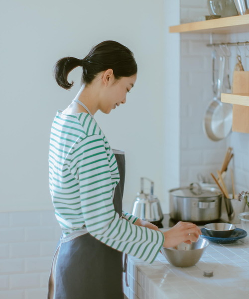 ORCIVAL(オーシバル)の「『別注』ORCIVAL×DOORS ボーダーロングスリーブTシャツ(Tシャツ/カットソー・レディース・ブルー系その他/パープル系その他/ピンク系その他/ホワイト系その他/グリーン系その他・ONE)」の6枚目の写真